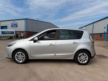 Used Renault Scenic 2014 for sale - 78404404: Photo