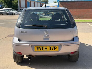 Used Vauxhall Corsa 2006 for sale - 79601493: Photo