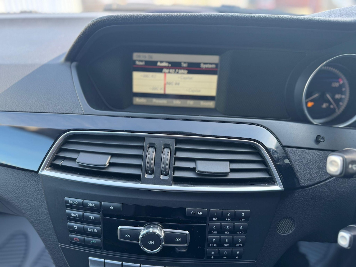 Used Mercedes-Benz C Class 2012 for sale - 76498436: Photo 16