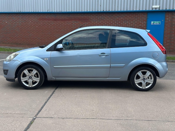 Used Ford Fiesta 2007 for sale - 74700766: Photo 3