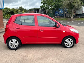 Used Hyundai i10 2011 for sale - 79601468: Photo