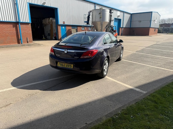 Used Vauxhall Insignia 2012 for sale - 74373033: Photo 6
