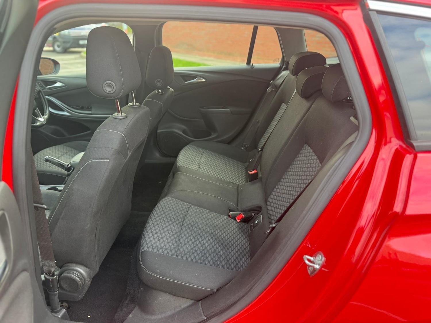 Used Vauxhall Astra 2017 for sale - 76607937: Photo 14