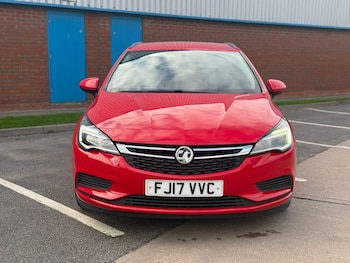 Vauxhall - Astra