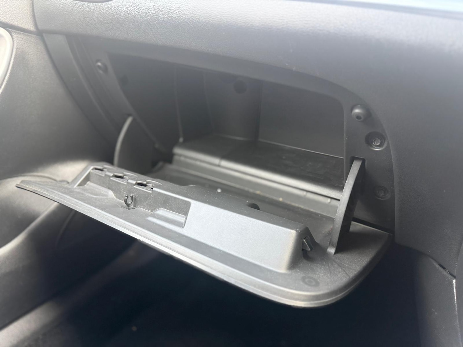 Used Vauxhall Astra 2017 for sale - 76607937: Photo 28