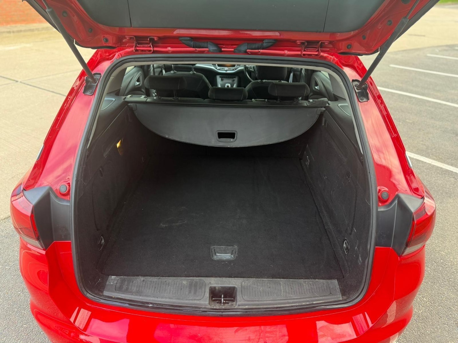 Used Vauxhall Astra 2017 for sale - 76607937: Photo 30