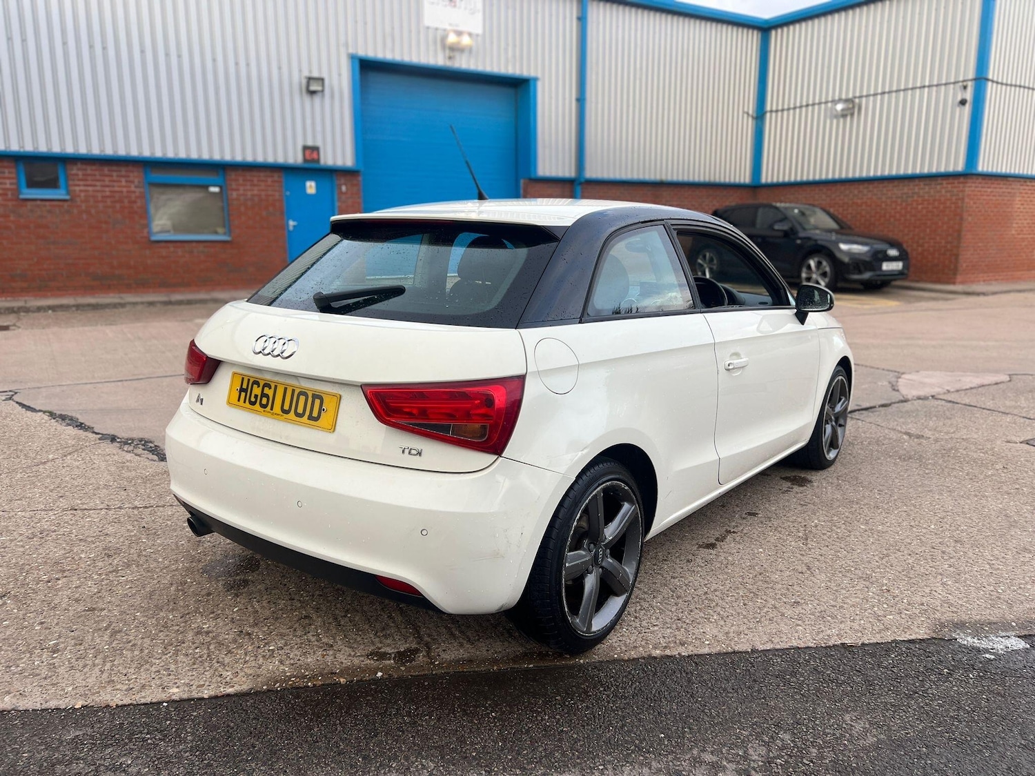 Used Audi A1 2012 for sale - 76388419: Photo 6