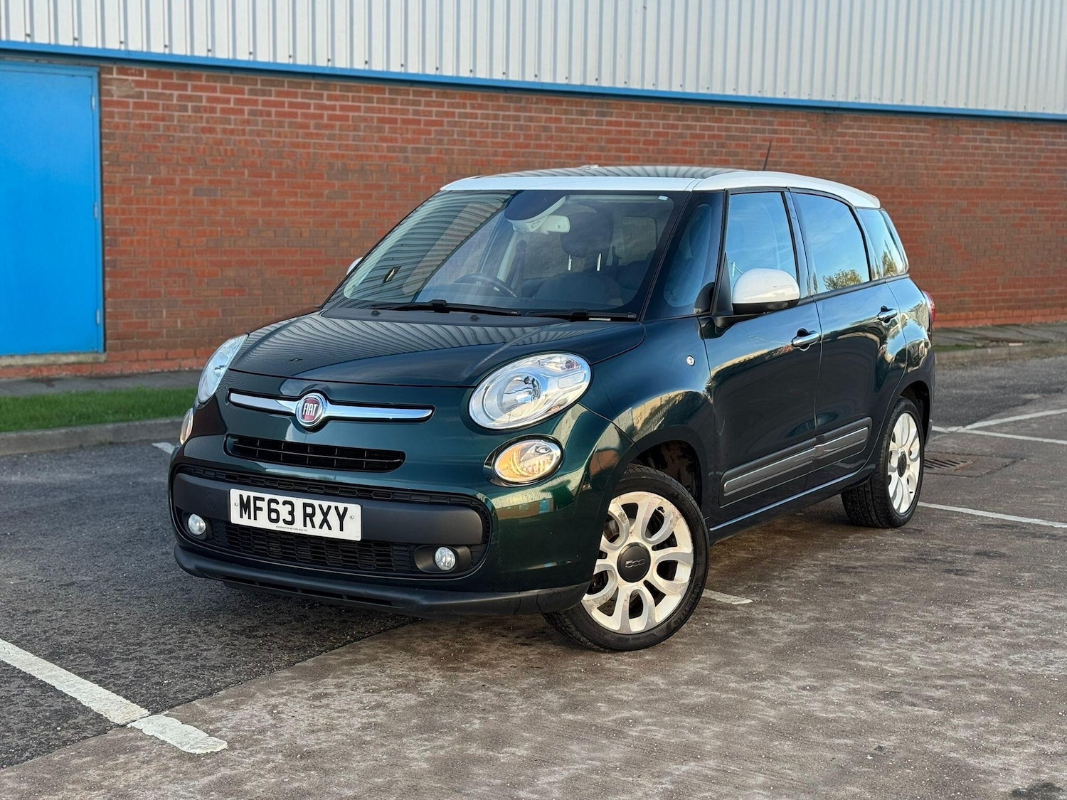 Used Fiat 500L 2013 for sale - 76656958: Photo 10