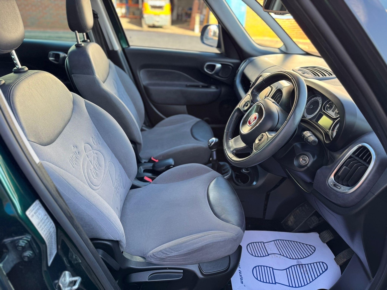 Used Fiat 500L 2013 for sale - 76656958: Photo 11