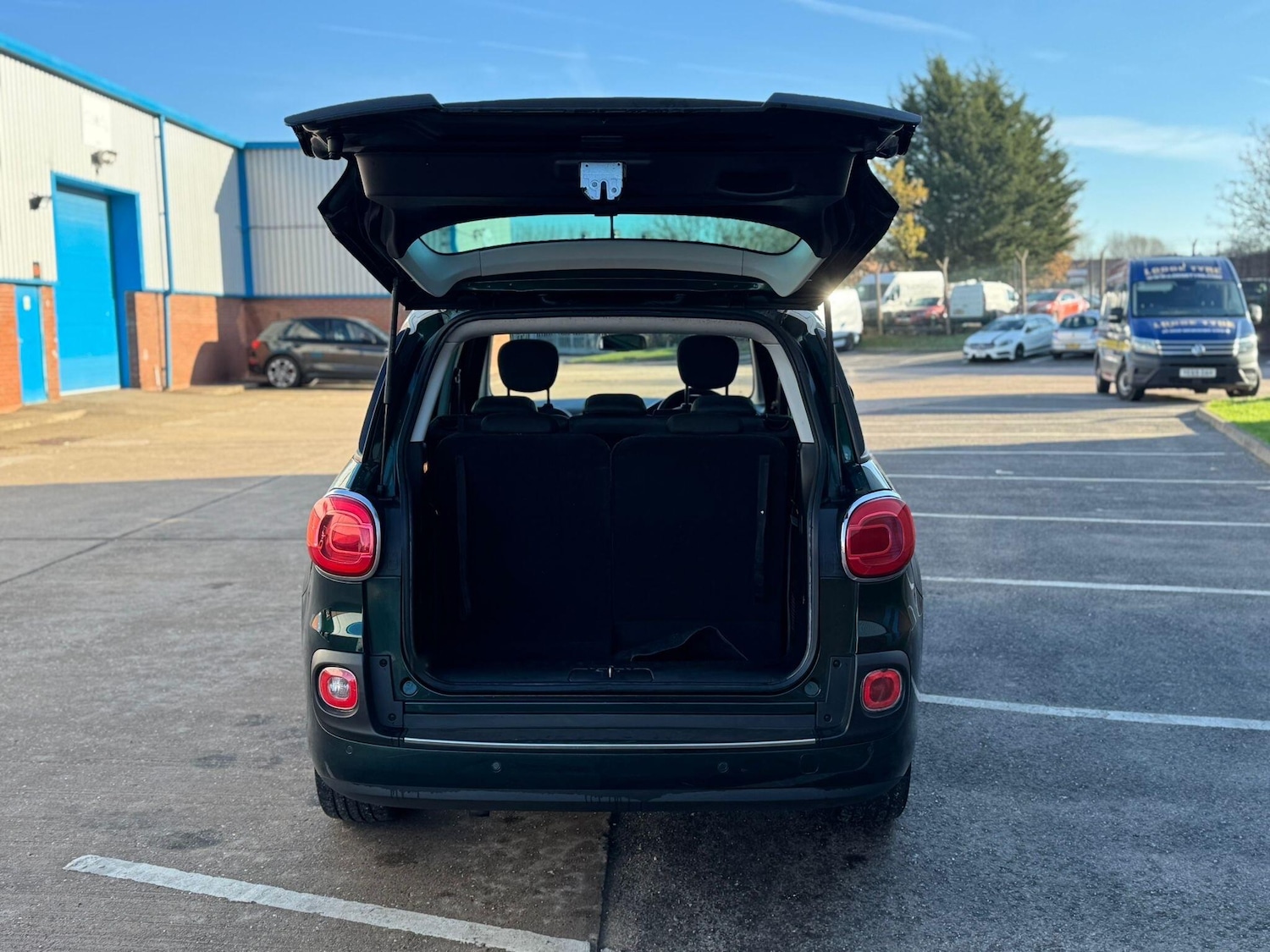 Used Fiat 500L 2013 for sale - 76656958: Photo 24