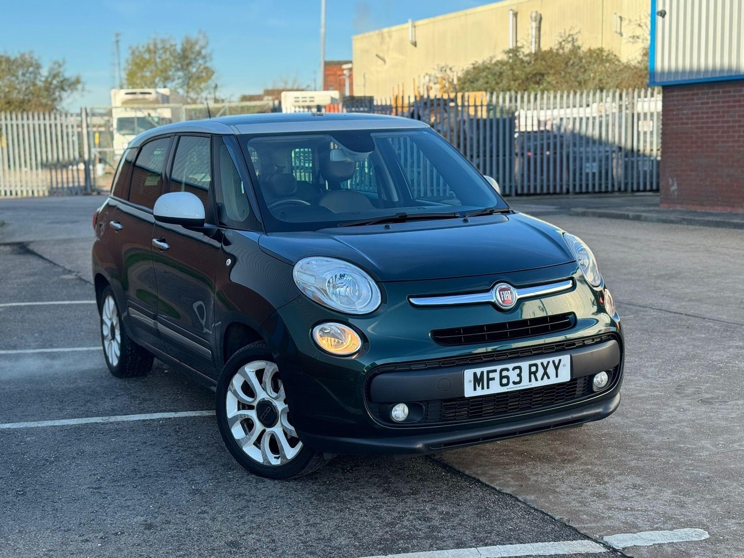 Used Fiat 500L 2013 for sale - 76656958: Photo 5