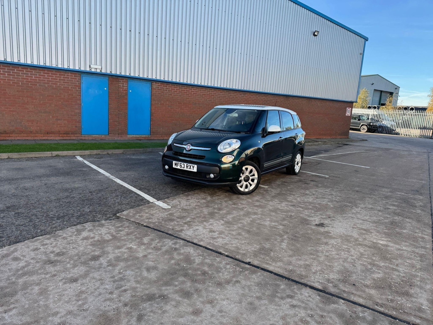 Used Fiat 500L 2013 for sale - 76656958: Photo 6