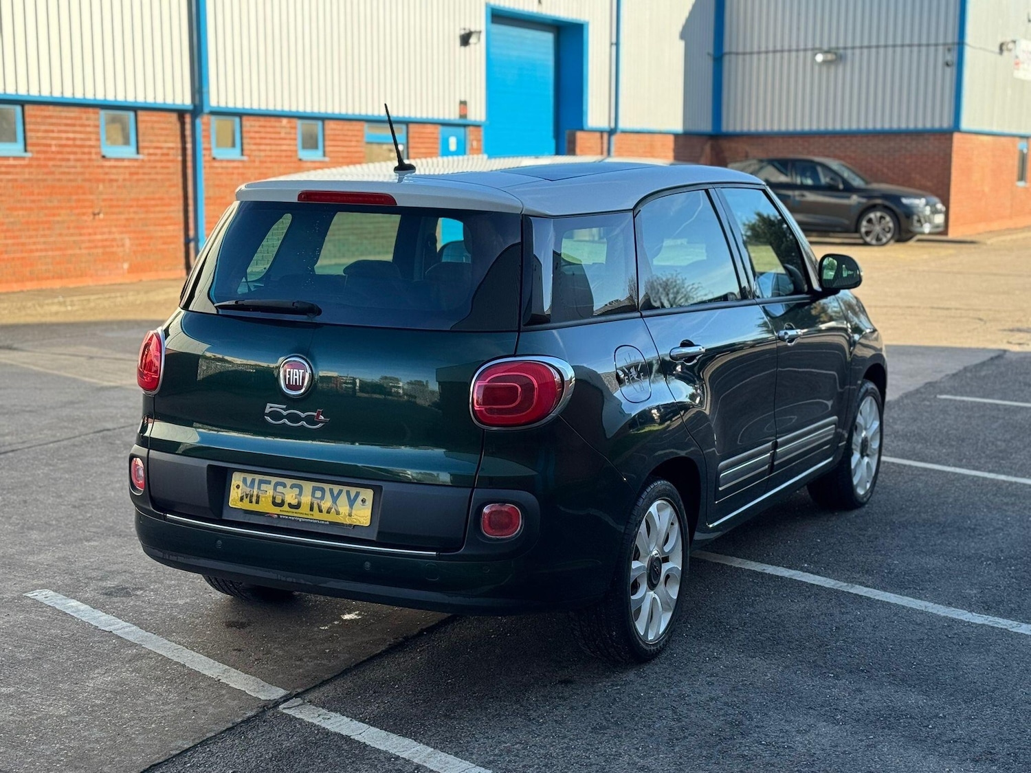 Used Fiat 500L 2013 for sale - 76656958: Photo 8