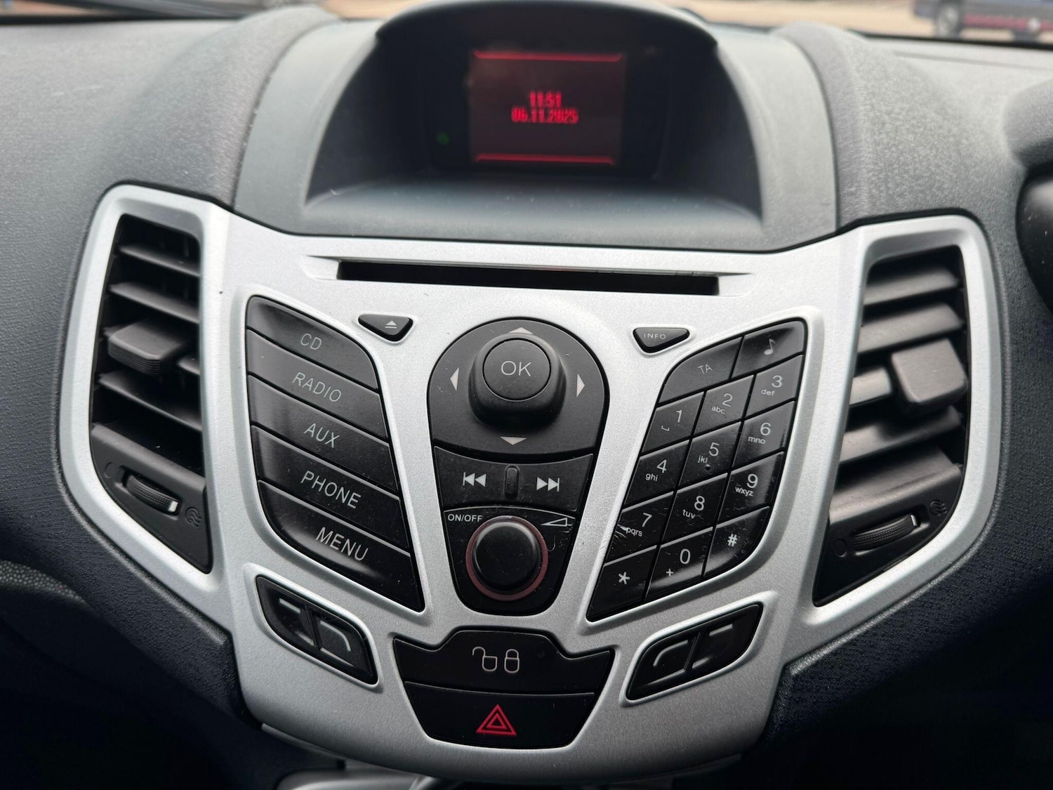 Used Ford Fiesta 2012 for sale - 76499557: Photo 18