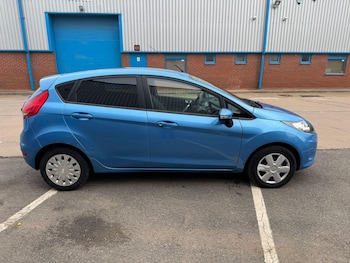 Used Ford Fiesta 2012 for sale - 76499557: Photo