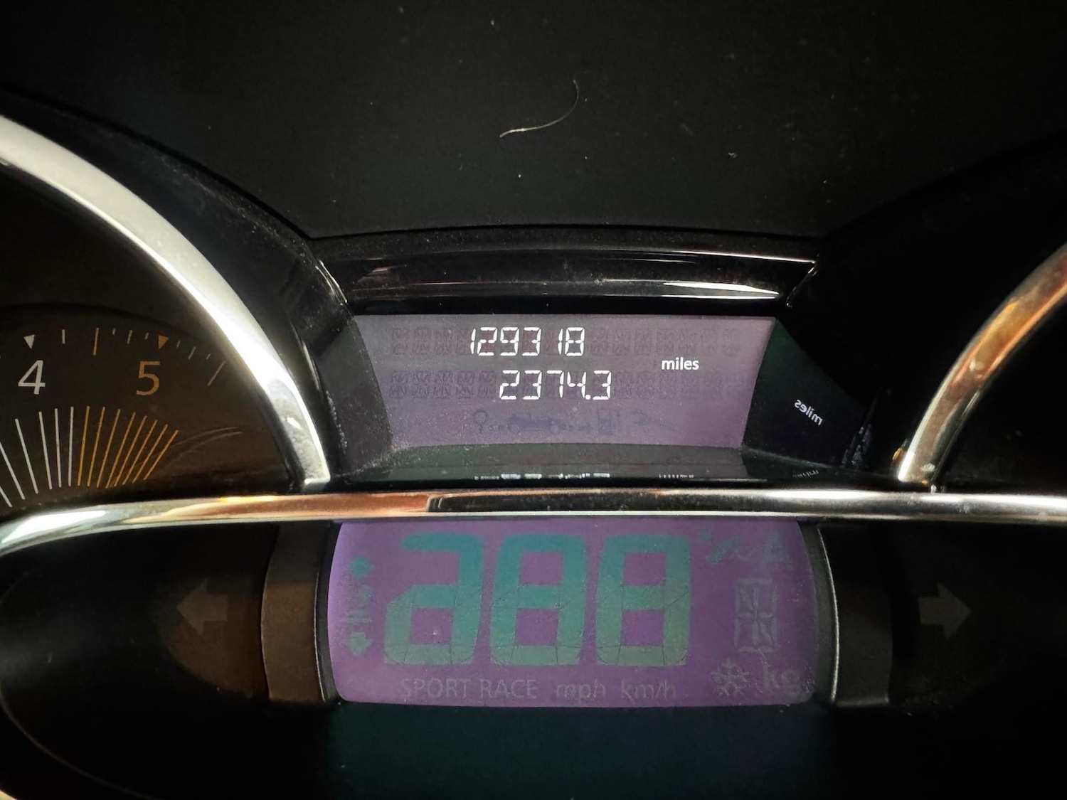 Used Renault Clio 2015 for sale - 77783965: Photo 22