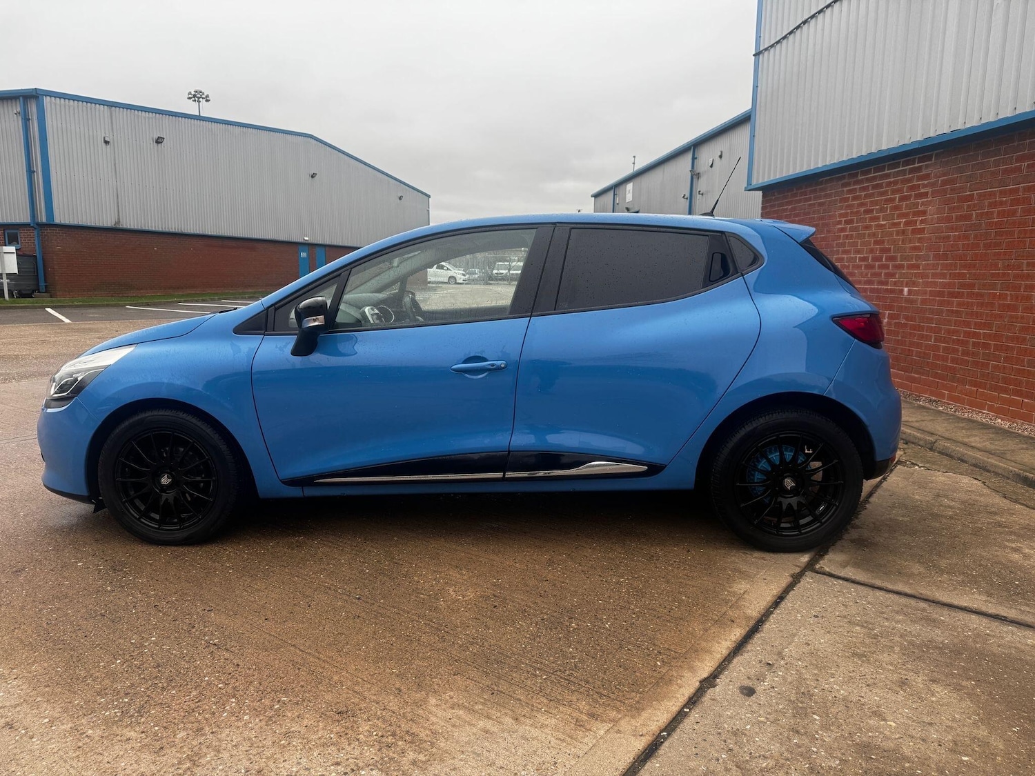 Used Renault Clio 2015 for sale - 77783965: Photo 3