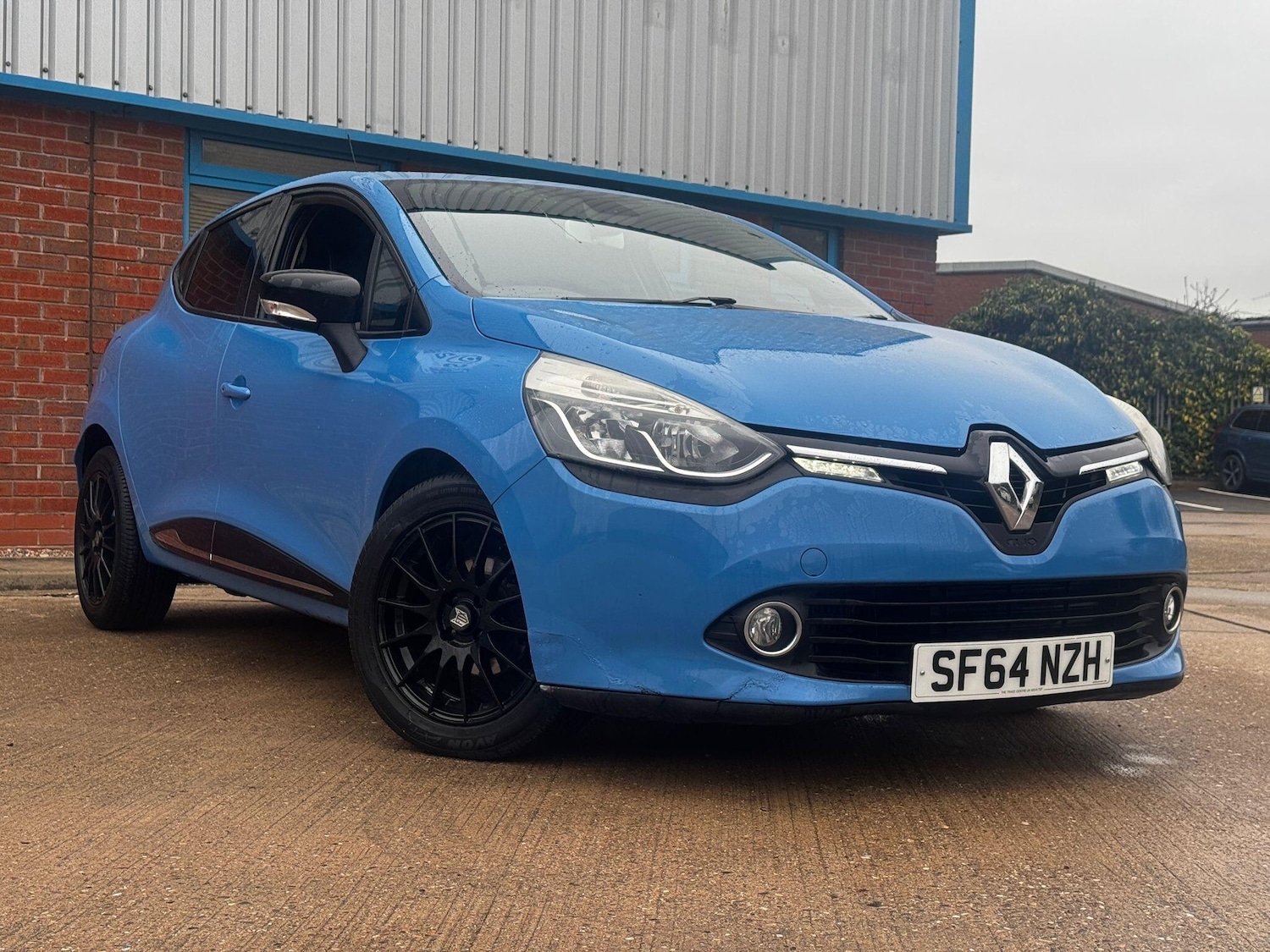 Used Renault Clio 2015 for sale - 77783965: Photo 5