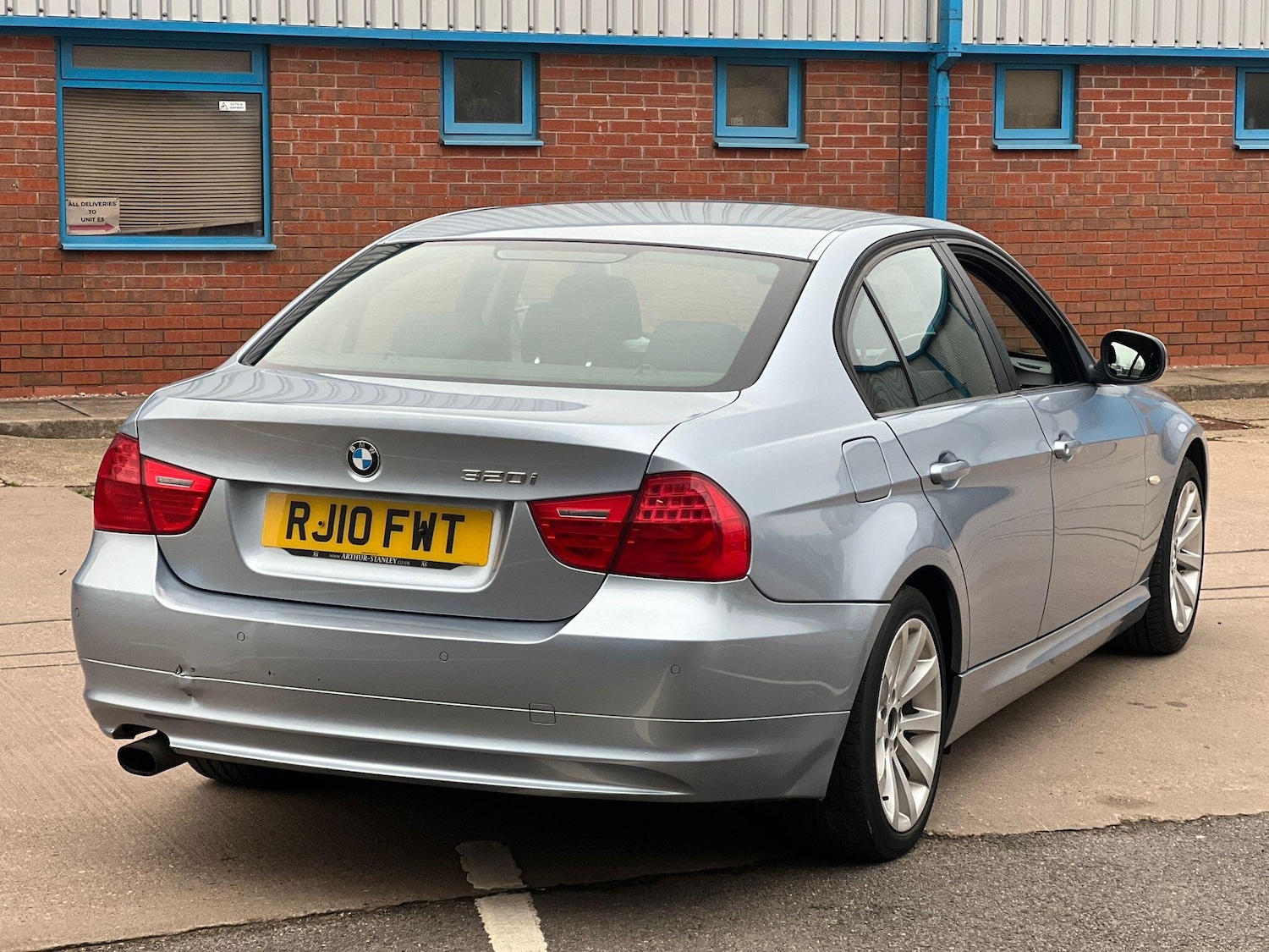 Used BMW 3 Series 2010 for sale - 77040995: Photo 12