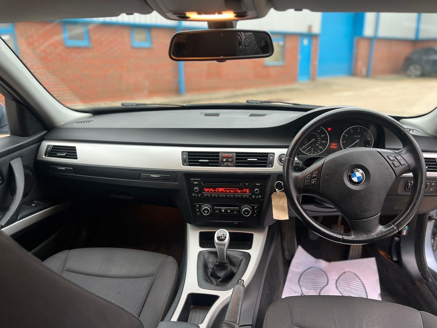 Used BMW 3 Series 2010 for sale - 77040995: Photo 14