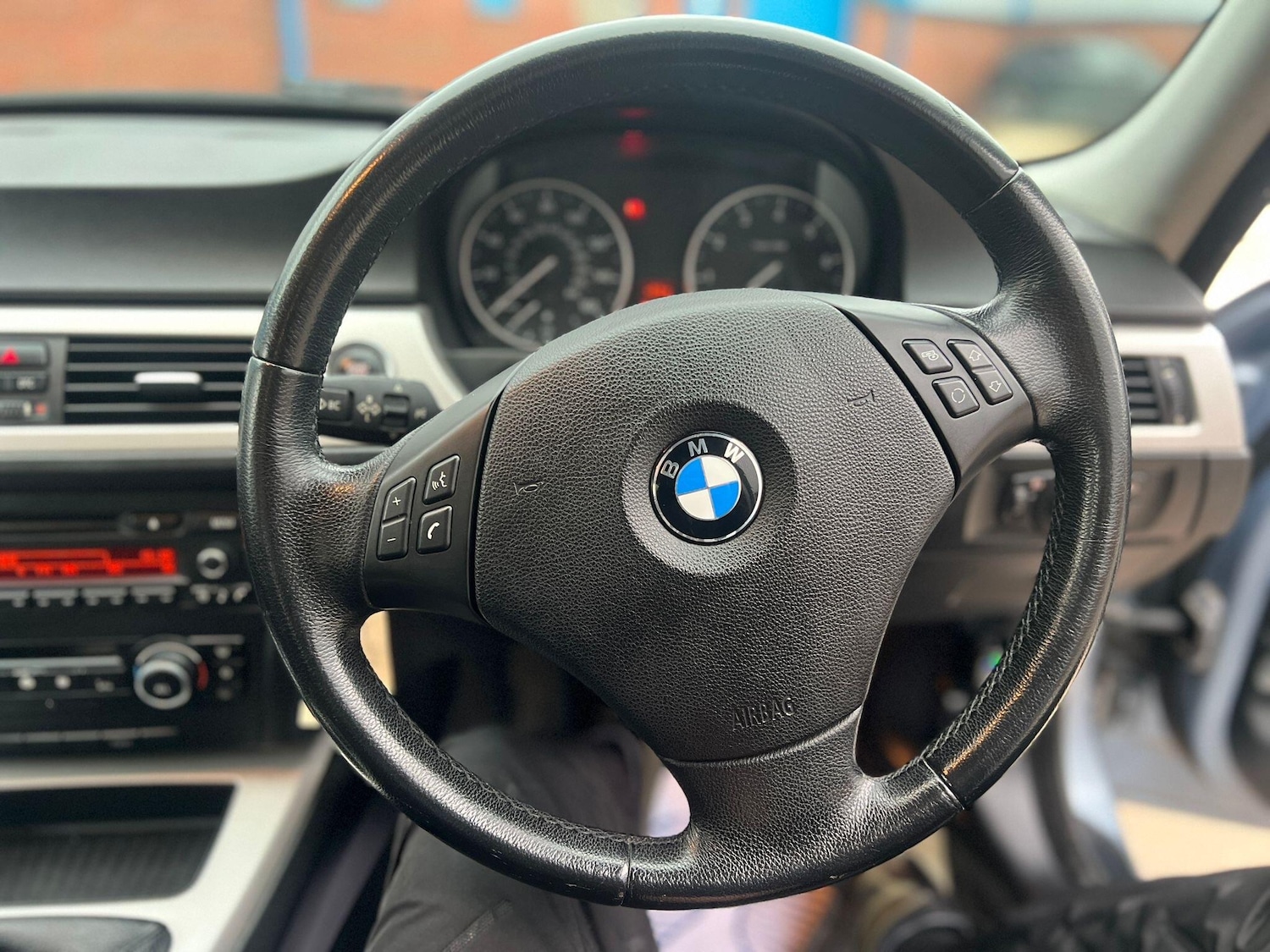 Used BMW 3 Series 2010 for sale - 77040995: Photo 16