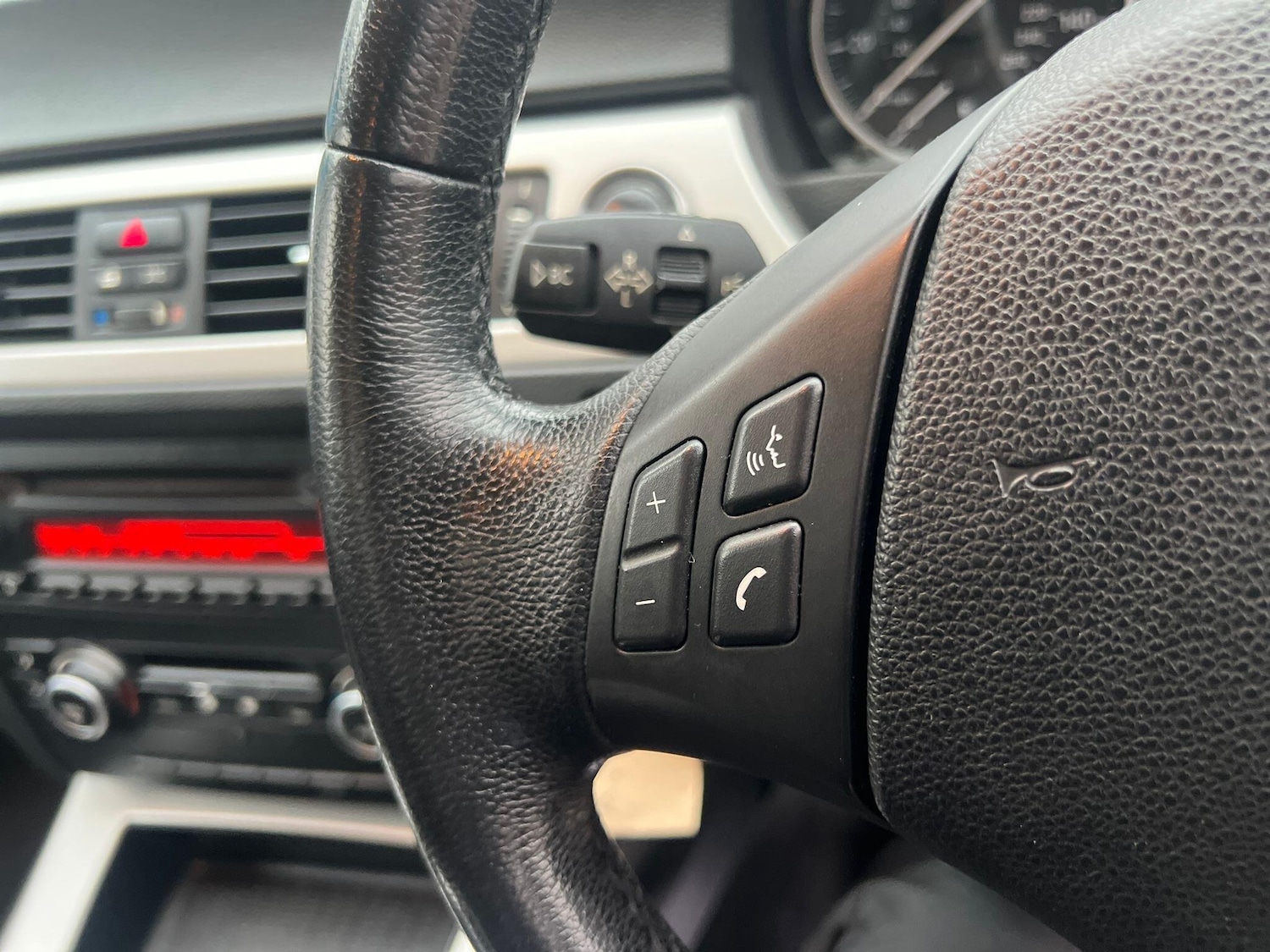 Used BMW 3 Series 2010 for sale - 77040995: Photo 19