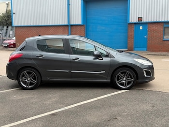 Used Peugeot 308 2012 for sale - 75400953: Photo