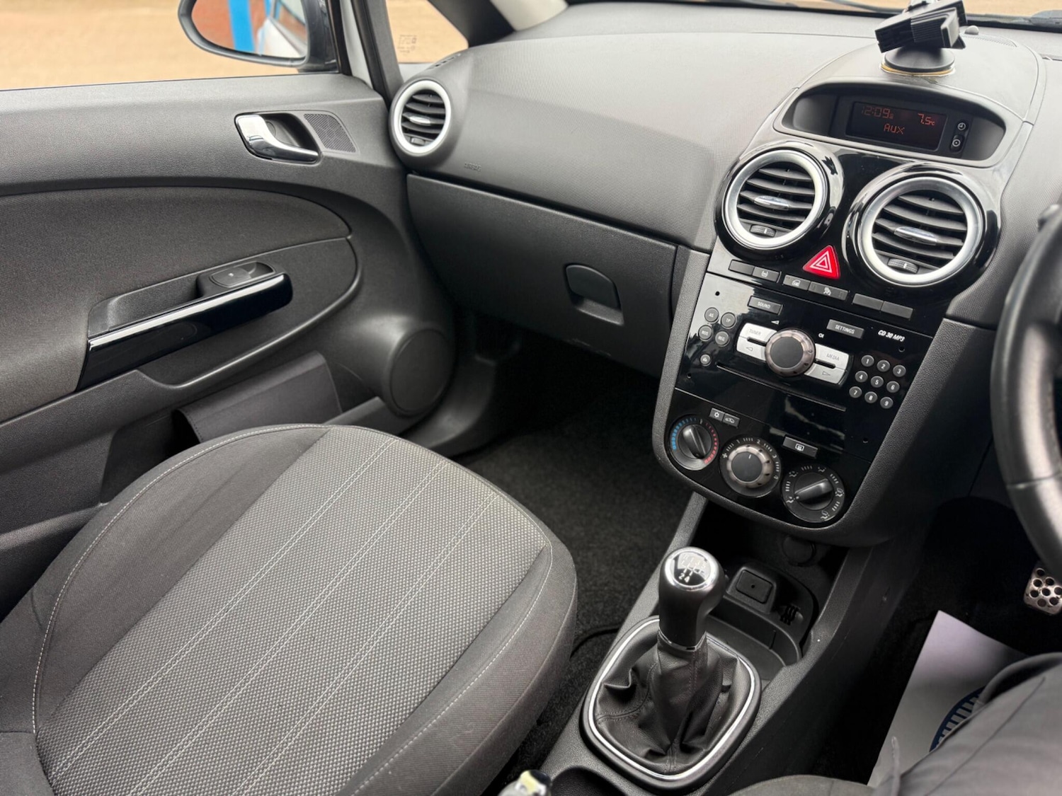 Used Vauxhall Corsa 2014 for sale - 77496523: Photo 22