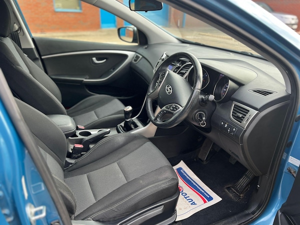 Used Hyundai i30 2012 for sale - 76199883: Photo 13