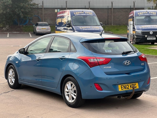 Used Hyundai i30 2012 for sale - 76199883: Photo 9