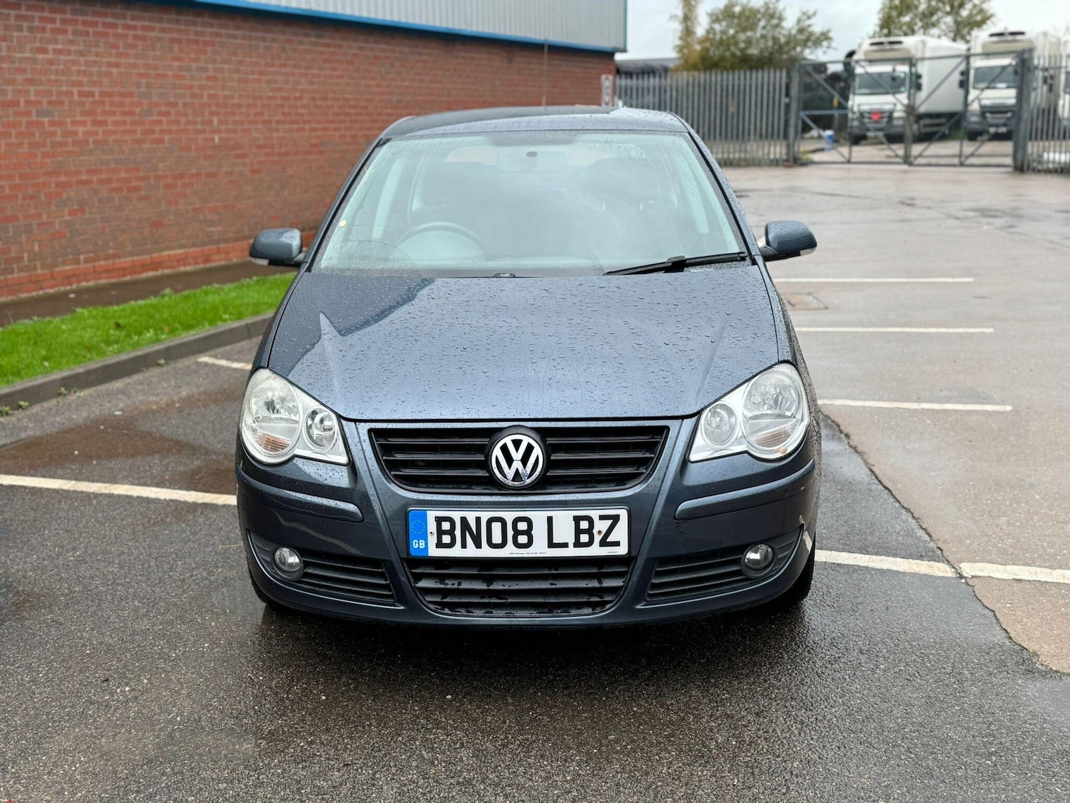 Used Volkswagen Polo 2008 for sale - 76573647: Photo 1