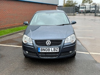 Used Volkswagen Polo 2008 for sale - 76573647: Photo