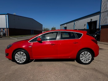 Used Vauxhall Astra 2015 for sale - 78375386: Photo