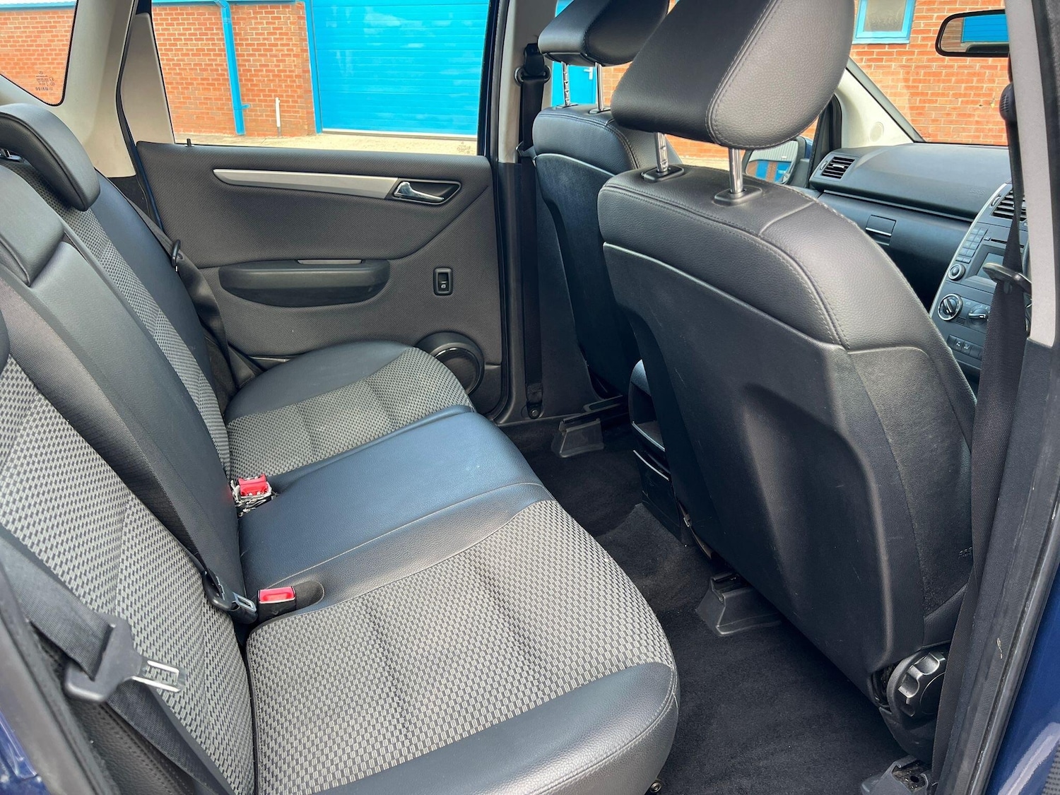 Used Mercedes-Benz A-Class 2009 for sale - 76441106: Photo 16