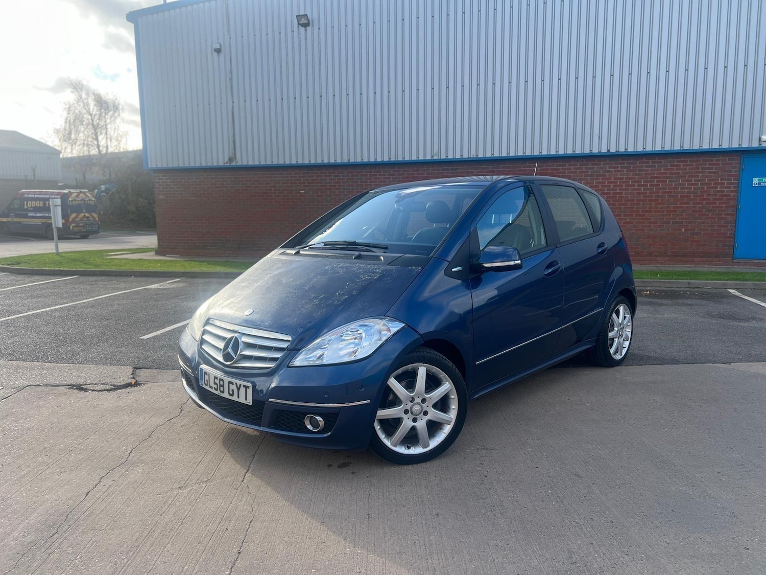 Used Mercedes-Benz A-Class 2009 for sale - 76441106: Photo 5