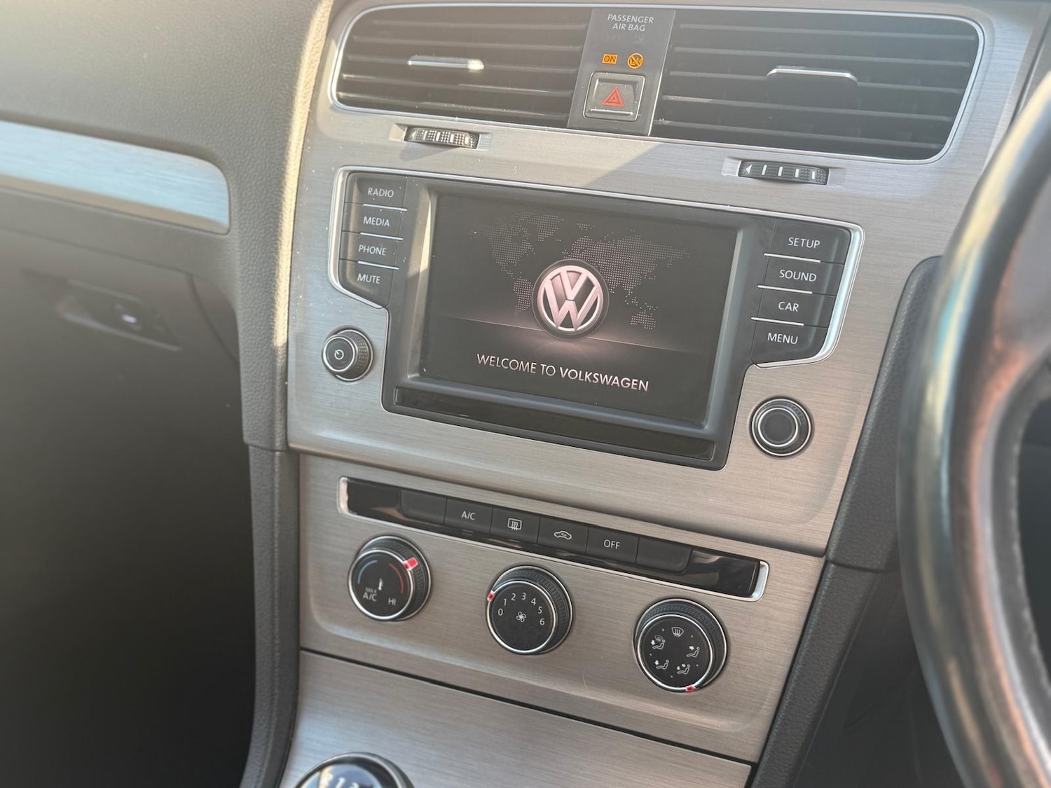 Used Volkswagen Golf 2016 for sale - 76121500: Photo 21
