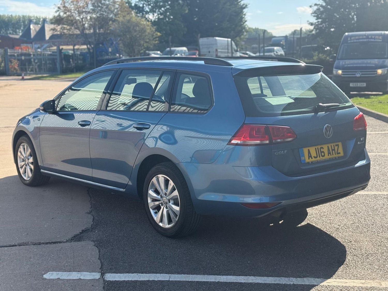 Used Volkswagen Golf 2016 for sale - 76121500: Photo 5