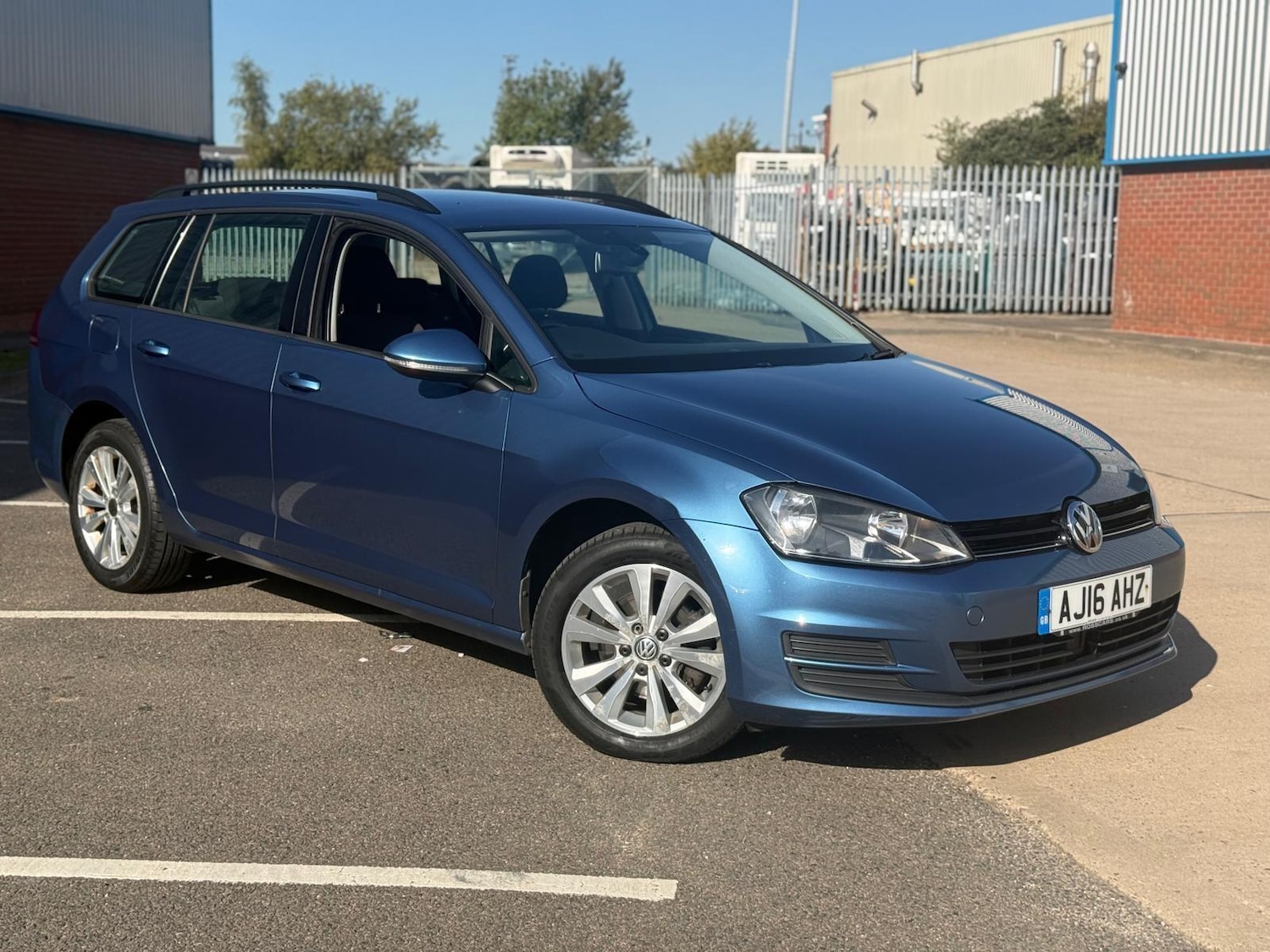 Used Volkswagen Golf 2016 for sale - 76121500: Photo 8