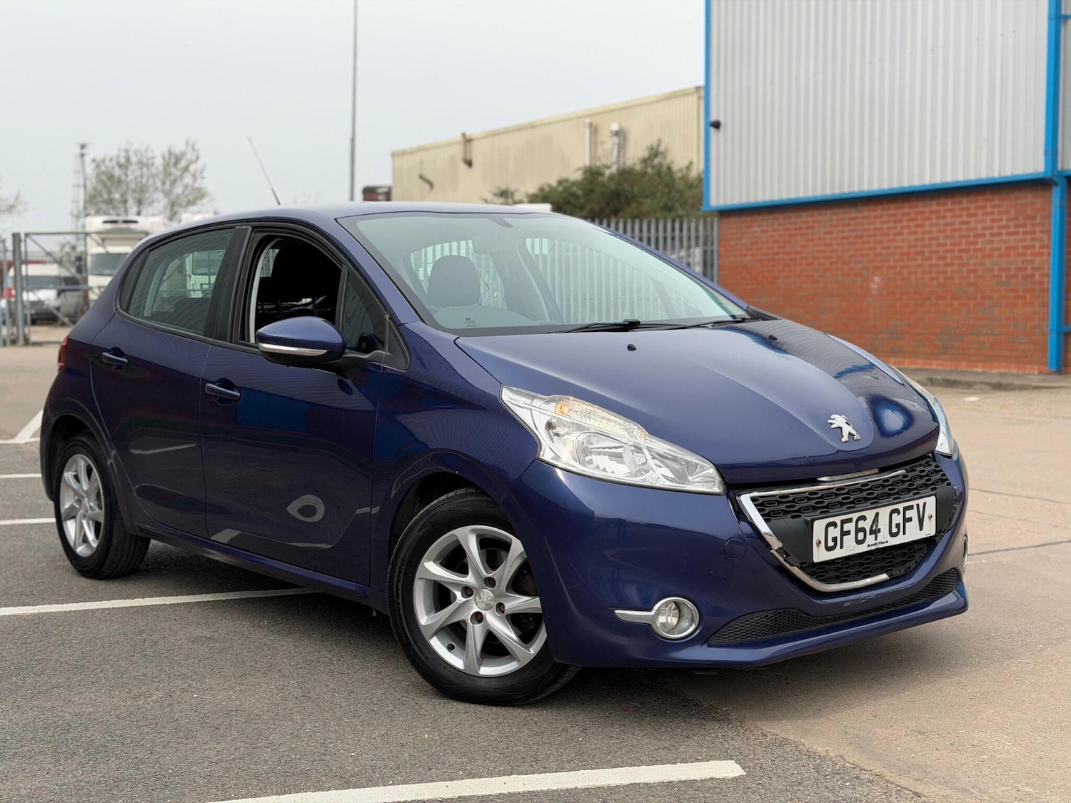 Used Peugeot 208 2014 for sale - 77994396: Photo 11