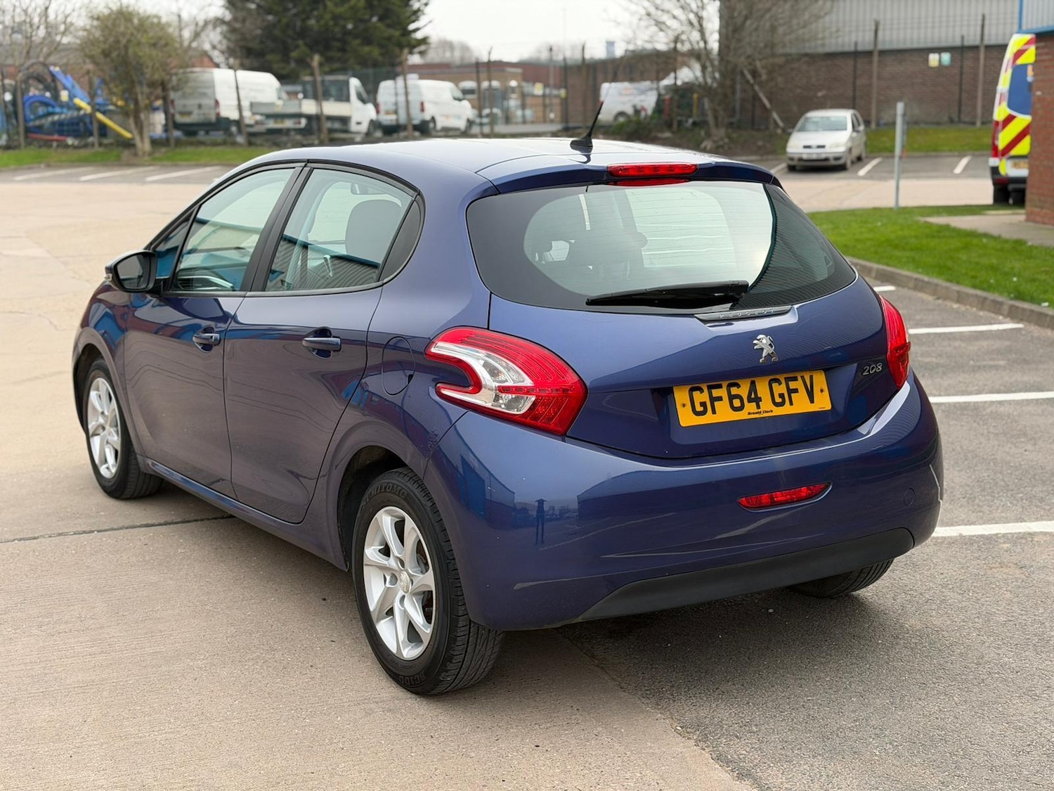 Used Peugeot 208 2014 for sale - 77994396: Photo 9