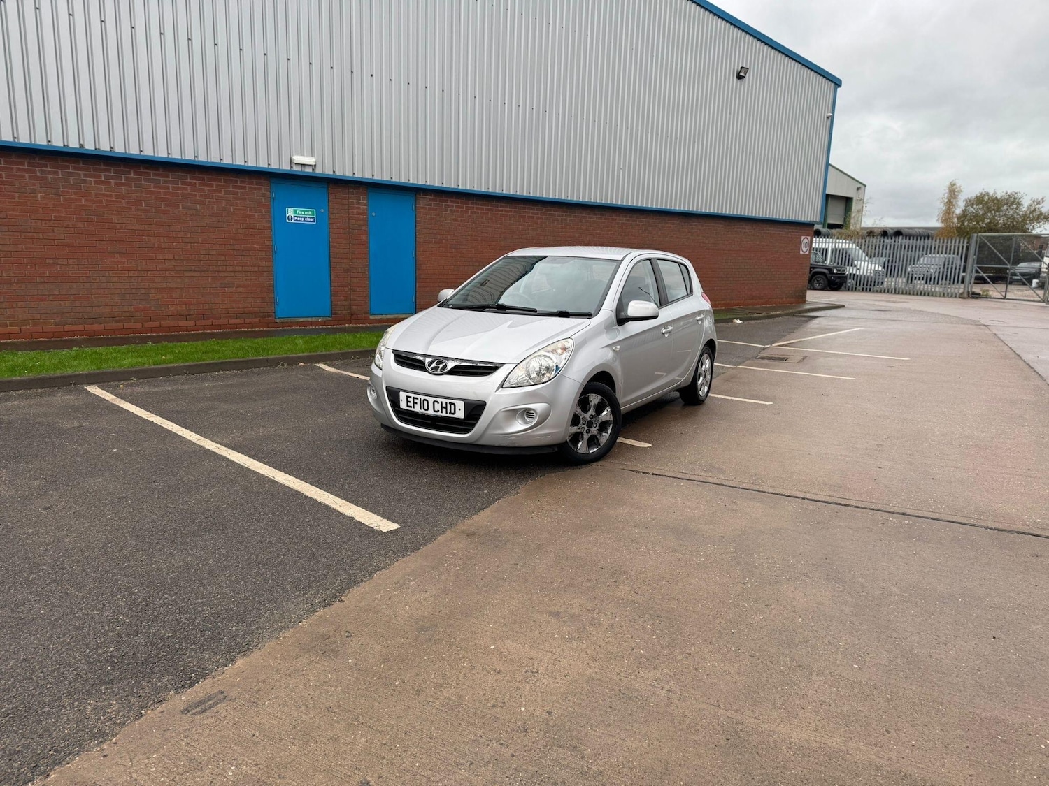 Used Hyundai i20 2010 for sale - 76743480: Photo 11