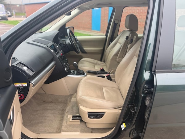 Used Land Rover Freelander 2010 for sale - 76270577: Photo 20