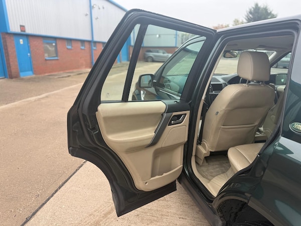 Used Land Rover Freelander 2010 for sale - 76270577: Photo 22