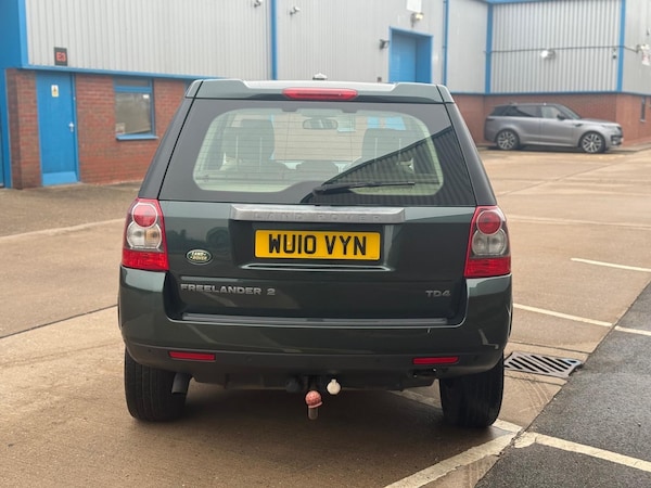 Used Land Rover Freelander 2010 for sale - 76270577: Photo 2