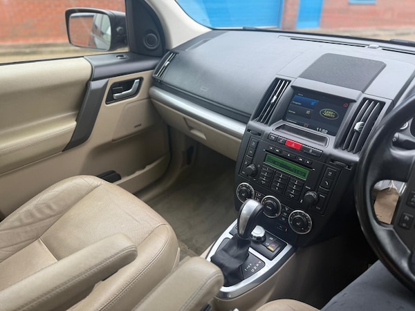 Used Land Rover Freelander 2010 for sale - 76270577: Photo 31