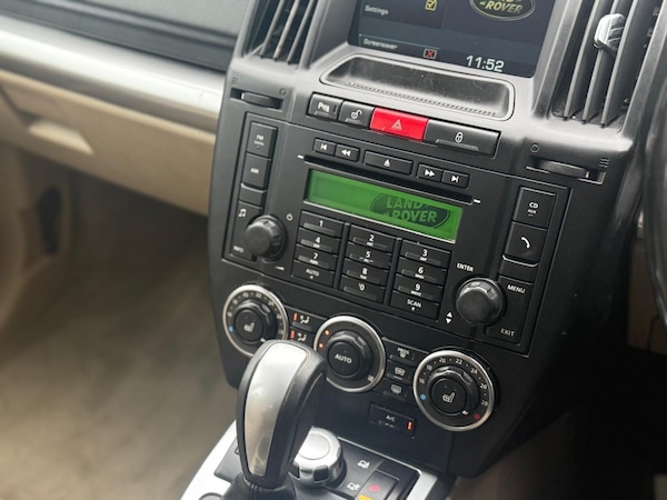 Used Land Rover Freelander 2010 for sale - 76270577: Photo 32