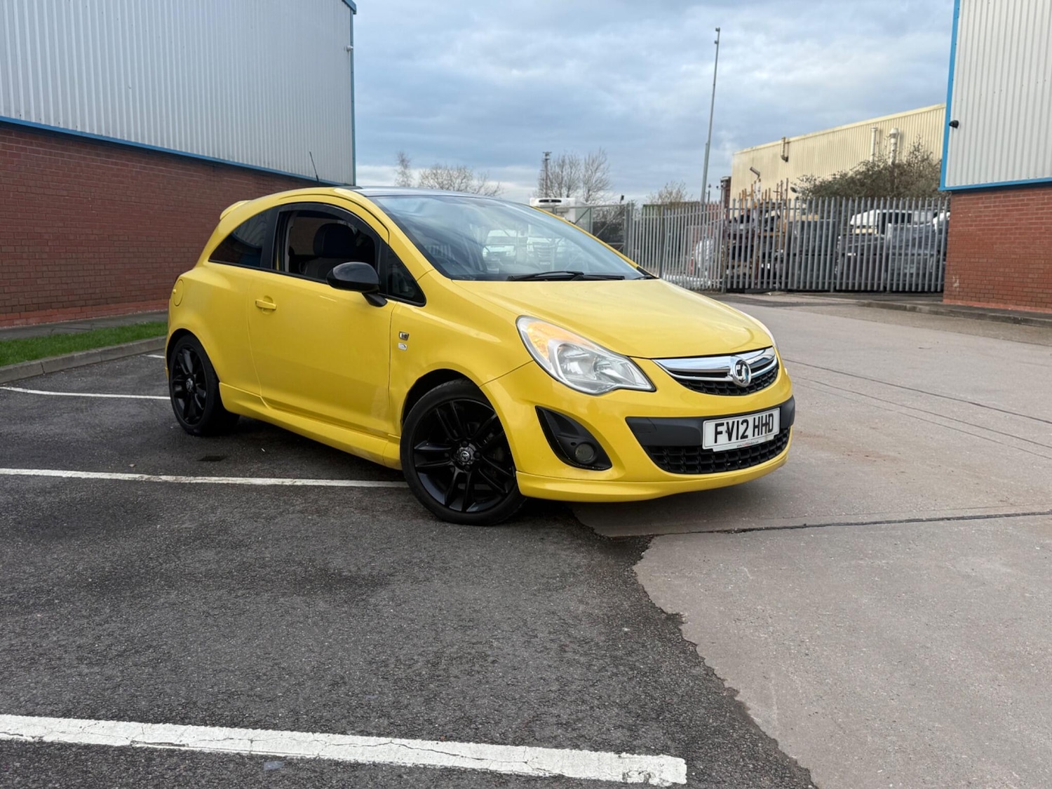 Used Vauxhall Corsa 2012 for sale - 77496981: Photo 7