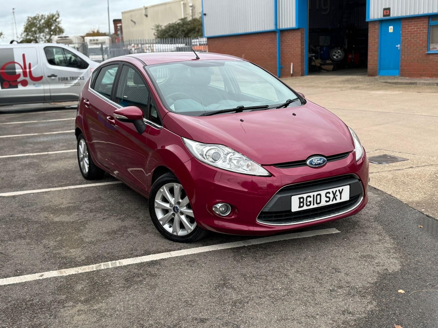 Used Ford Fiesta 2010 for sale - 76457709: Photo 10