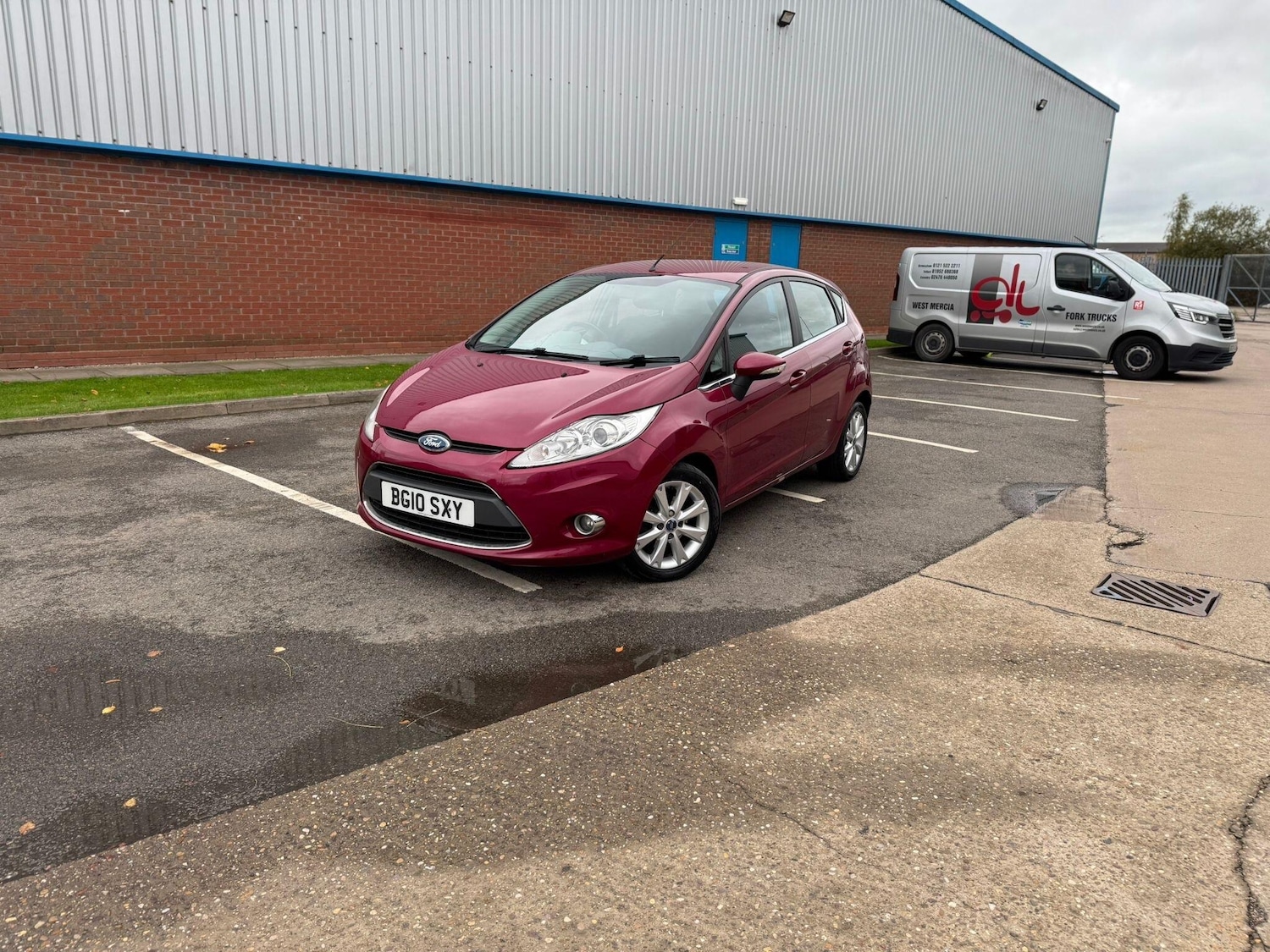 Used Ford Fiesta 2010 for sale - 76457709: Photo 5