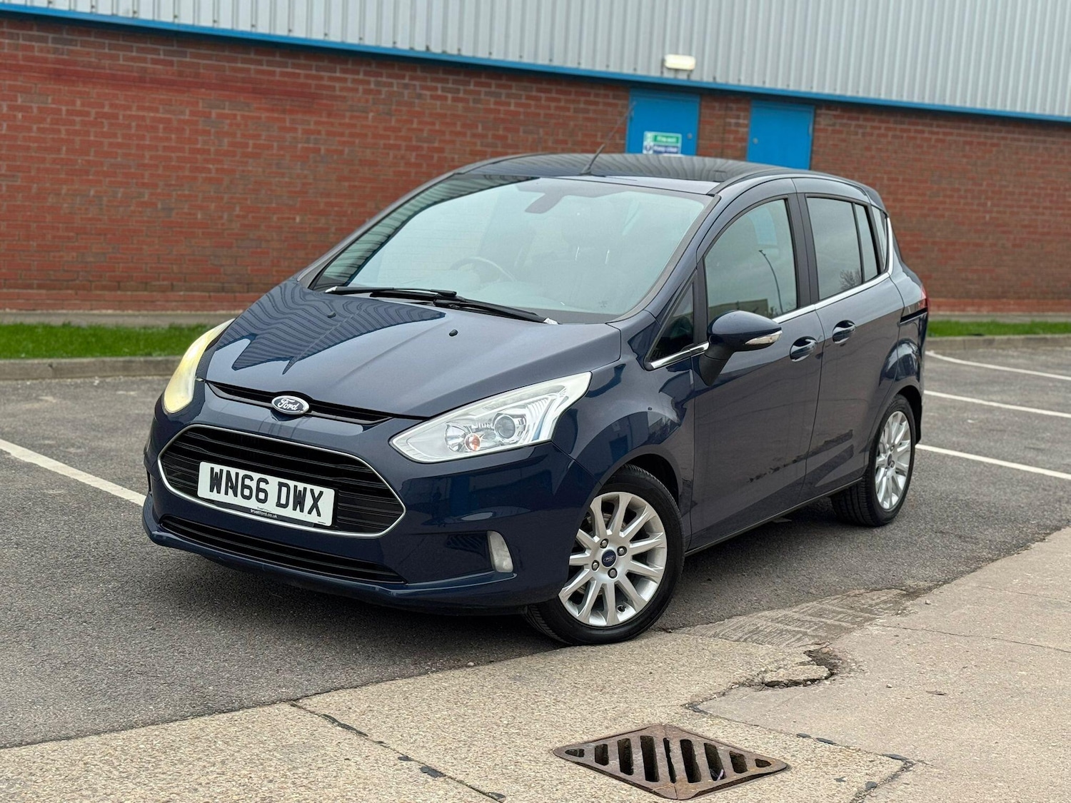 Used Ford B-MAX 2016 for sale - 77066672: Photo 6